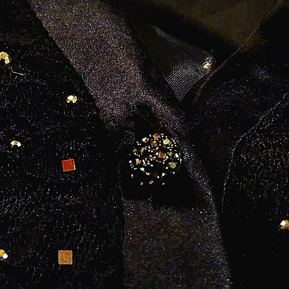WOW! St John Evening 6 4 Black Hundreds Swarovski Crystals & Buttons Skirt Suit - Picture 8 of 13